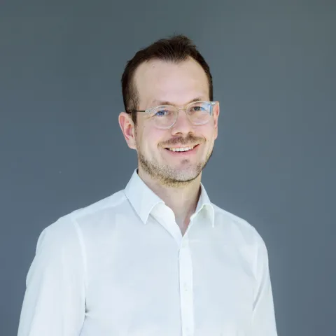 <strong>Moritz Baumgartl</strong>Manager Projektfinanzierung